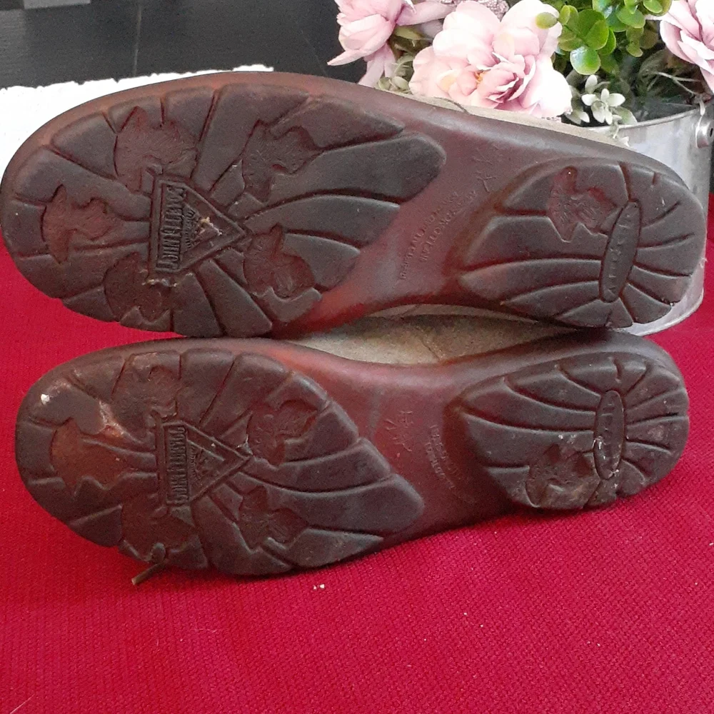JOHN FLUEVOG SHOES SUEDE - Picture 6 of 11